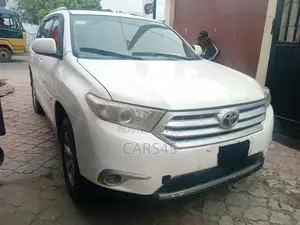 Toyota Highlander 2012 White