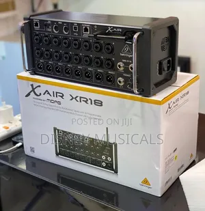 Behringer Xr18