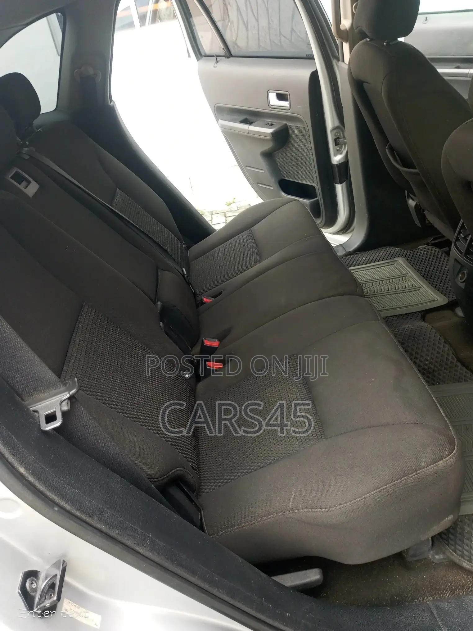 Ford Edge 2010 Silver