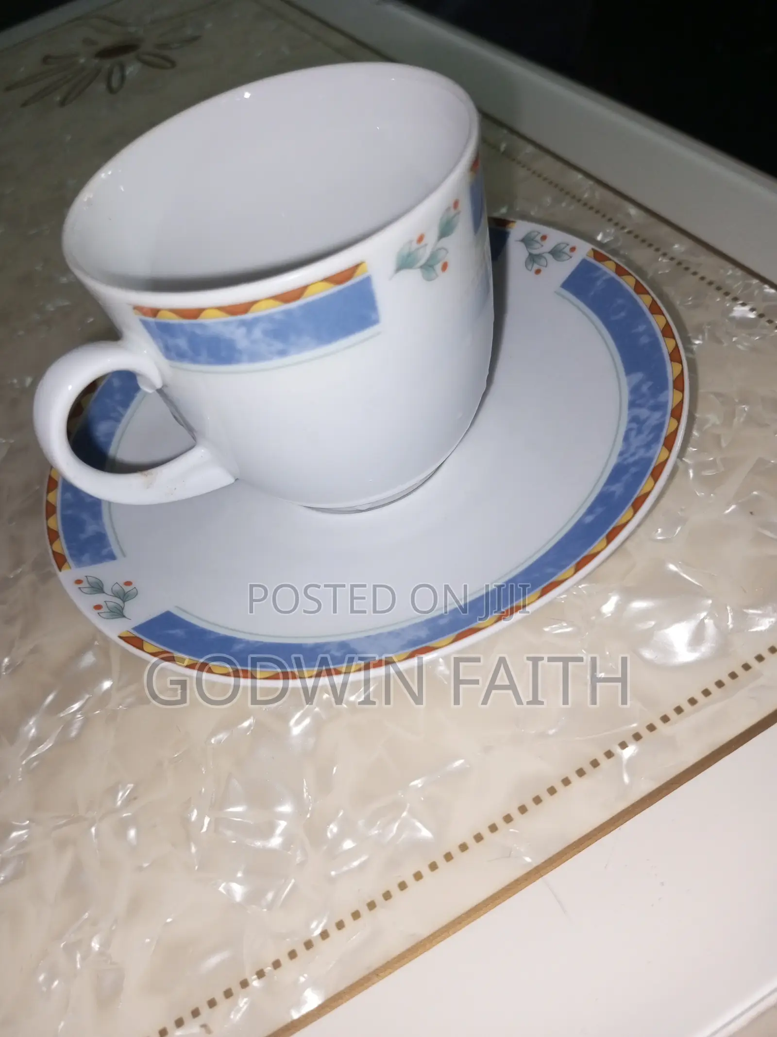 Luxury Flower Design Teacup Set. 3-Piece