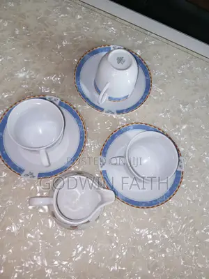 Luxury Flower Design Teacup Set. 3-Piece