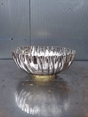 Stainless Steel Crumpled Bowl With Gold Mosaic Base