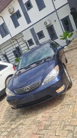 Toyota Camry XLE V6 4dr Sedan (3.0L 6cyl 5A) 2006 Blue