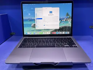 Laptop Apple MacBook Pro 2020 16GB Intel Core i7 SSD 512GB