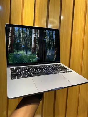 Laptop Apple MacBook Air 2020 8GB Intel Core i3 SSD 128GB