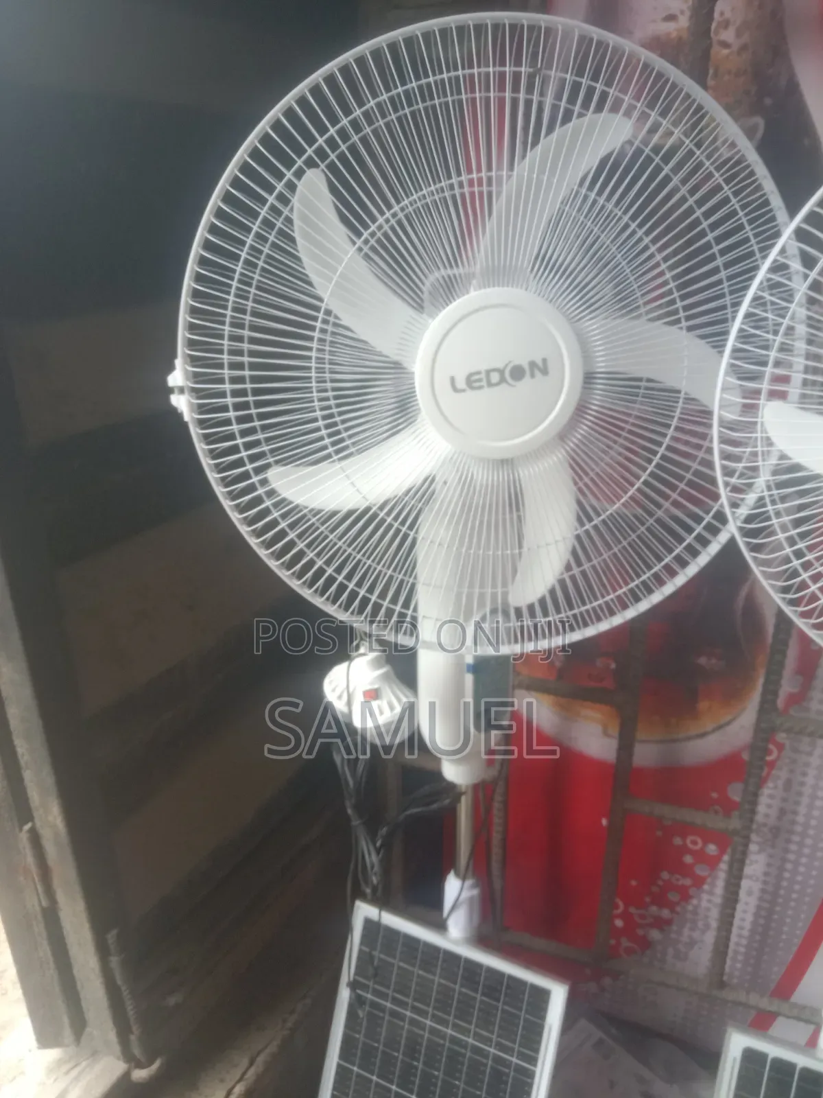 Ledon Solar Fan
