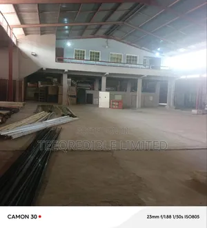 For Lease: A 450sqm Warehouse at Capitol Road, Agege (4 Storage Use)