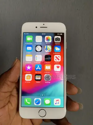 Apple iPhone 6 64 GB Silver