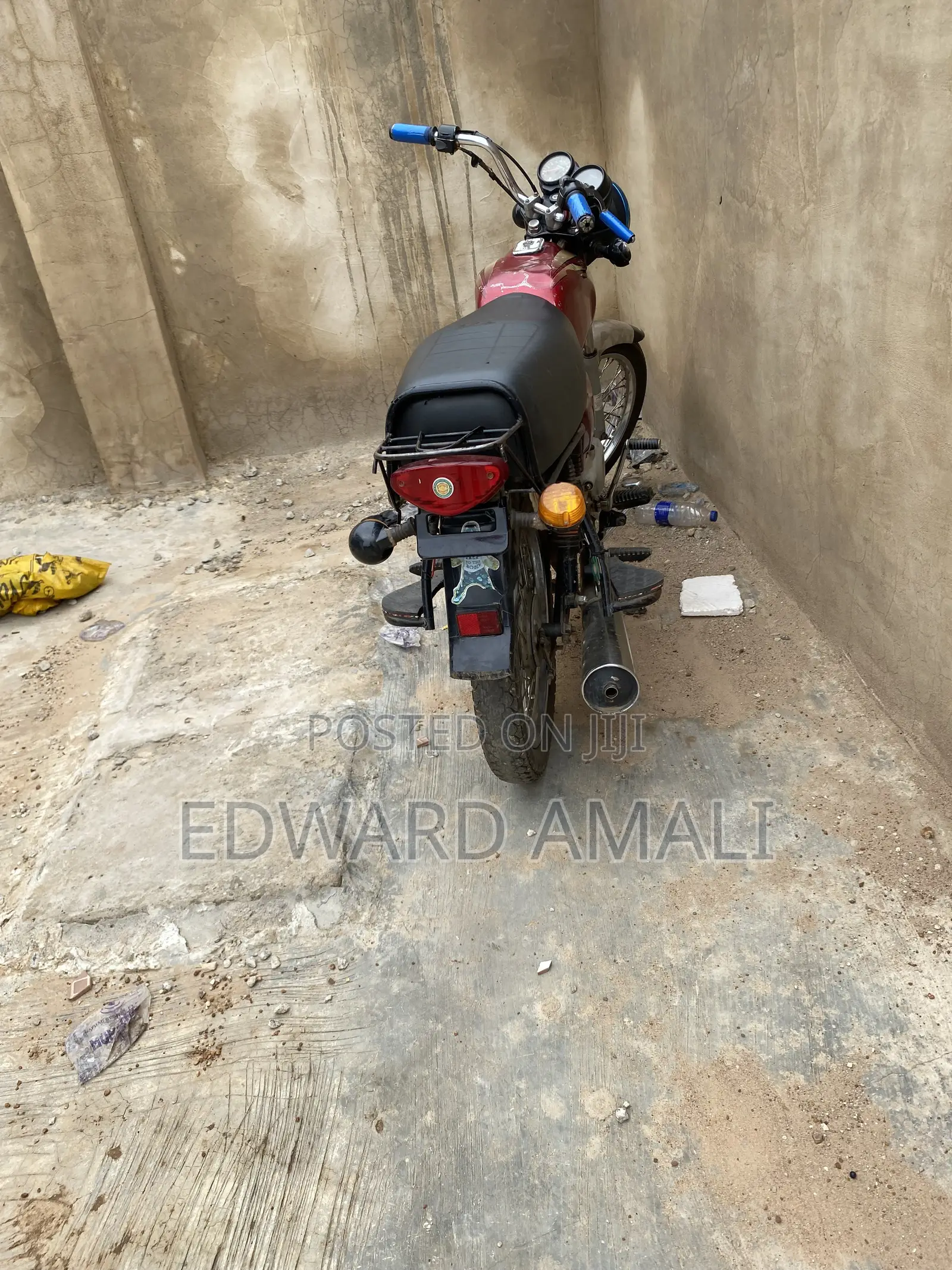 Bajaj Boxer 2020 Red