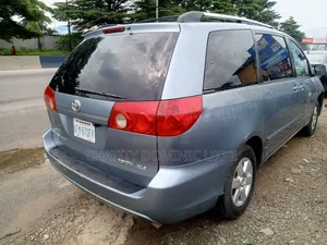 Toyota Sienna XLE Limited AWD 2006 Blue
