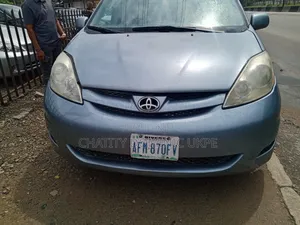 Toyota Sienna XLE Limited AWD 2006 Blue