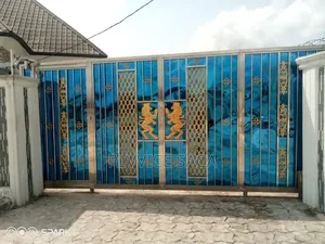 Stainless Steel Side Gold Gate