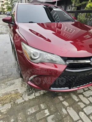 Toyota Camry SE 4dr Sedan (2.5L 4cyl 6A) 2015 Red