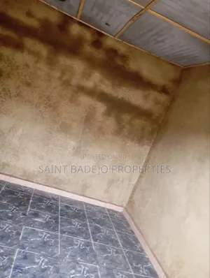 1bdrm Condo in Agura-Alaro Cda, Gberigbe for rent