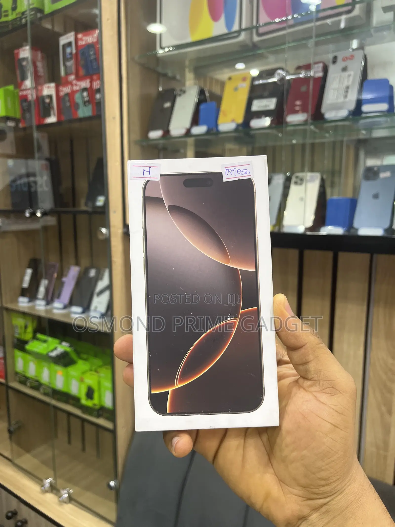 New Apple iPhone 16 Pro Max 256 GB Bronze