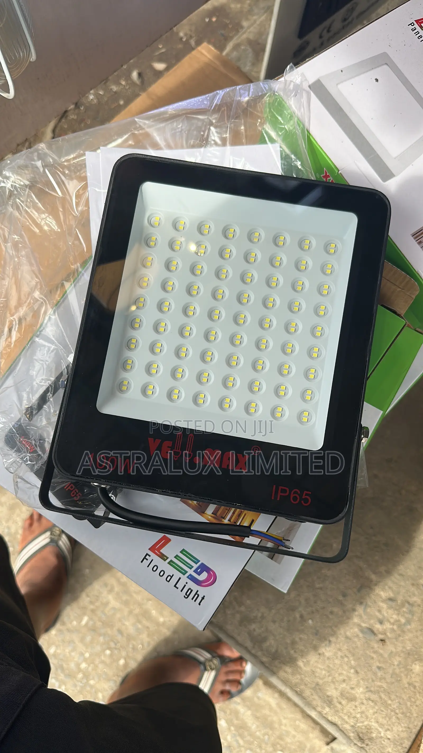 Vellmax 100w Flood Light