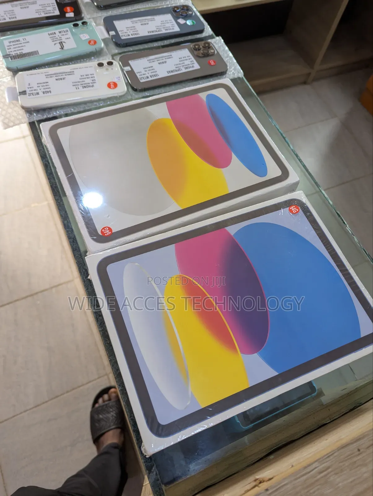 New Apple iPad (2022) 64 GB Silver
