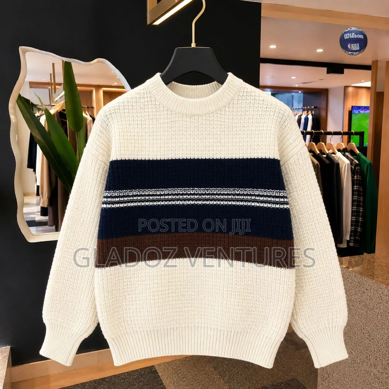 Sweatshirt