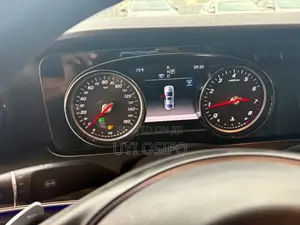 Mercedes-Benz E400 2018 White