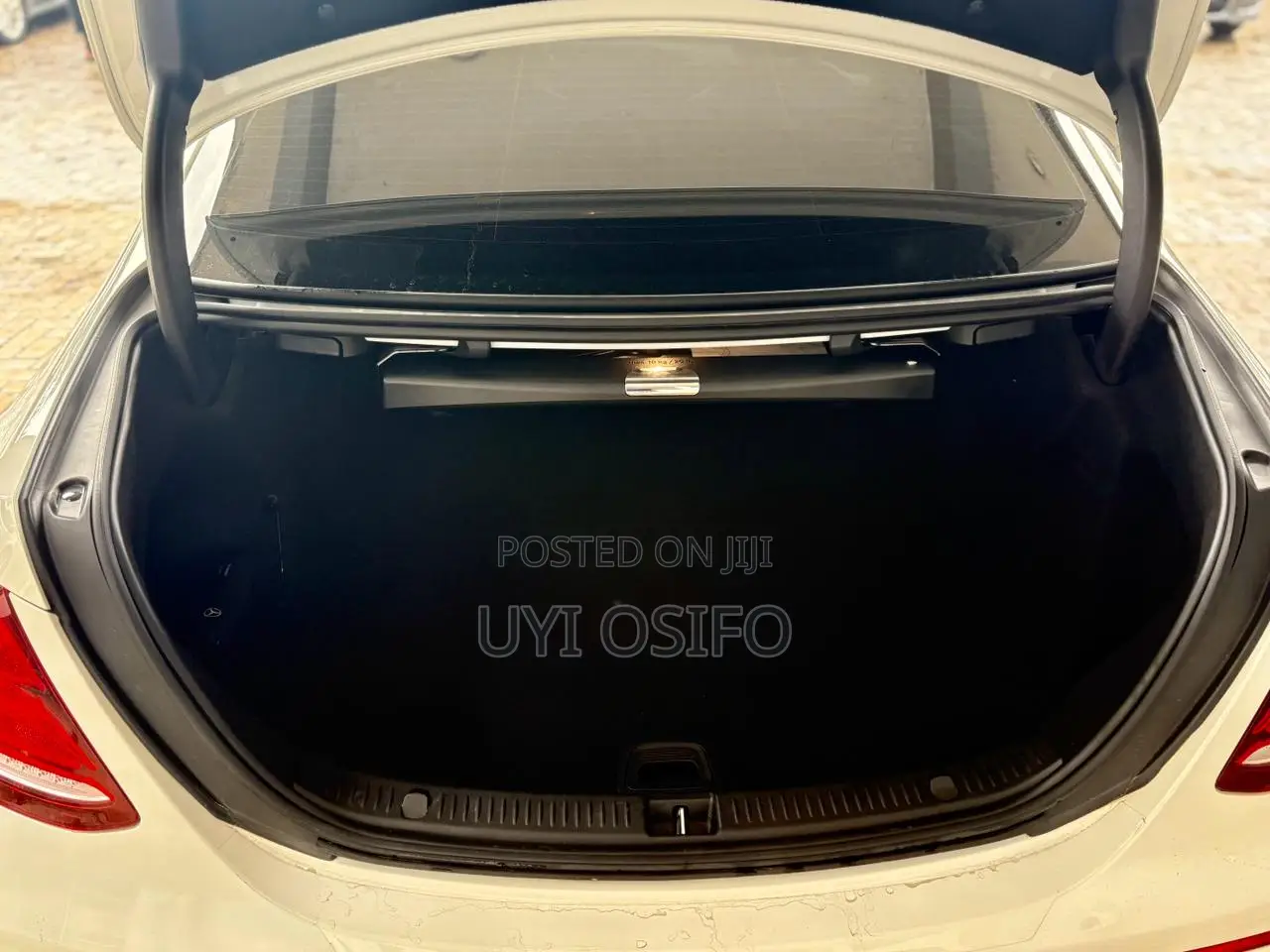 Mercedes-Benz E400 2018 White