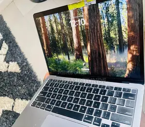 Laptop Apple MacBook Air 2020 8GB Intel Core i5 SSD 256GB