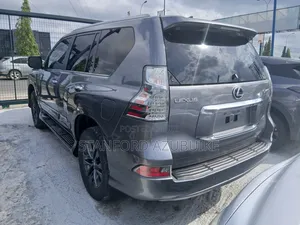 Lexus GX 2020 Gray