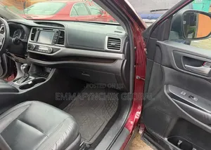 Toyota Highlander XLE V6 4x2 (3.5L 6cyl 6A) 2016 Brown