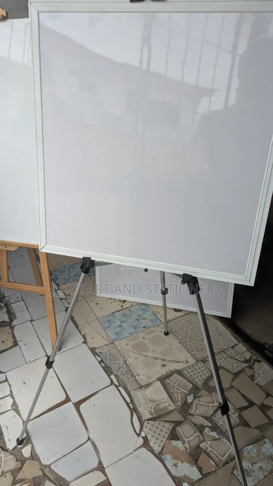 Easel Stand