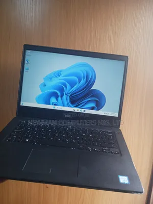 Laptop Dell Latitude 3400 8GB Intel Core i5 SSD 256GB