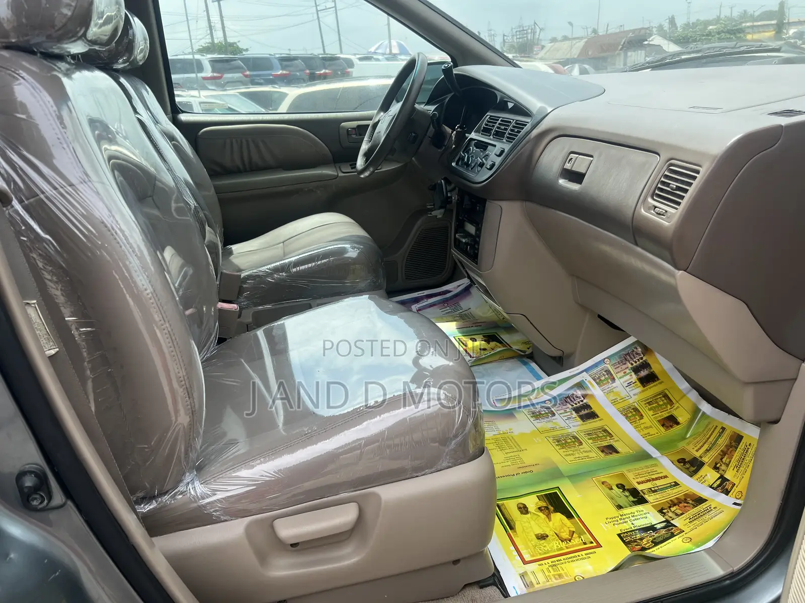 Toyota Sienna 2000 Gray