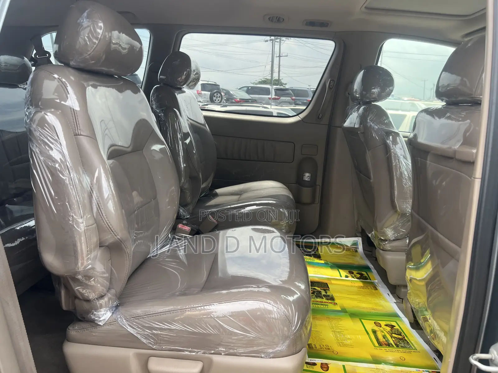Toyota Sienna 2000 Gray
