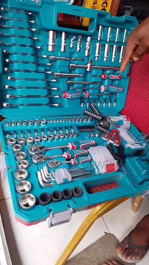 Bot and Nut Impact Wrench