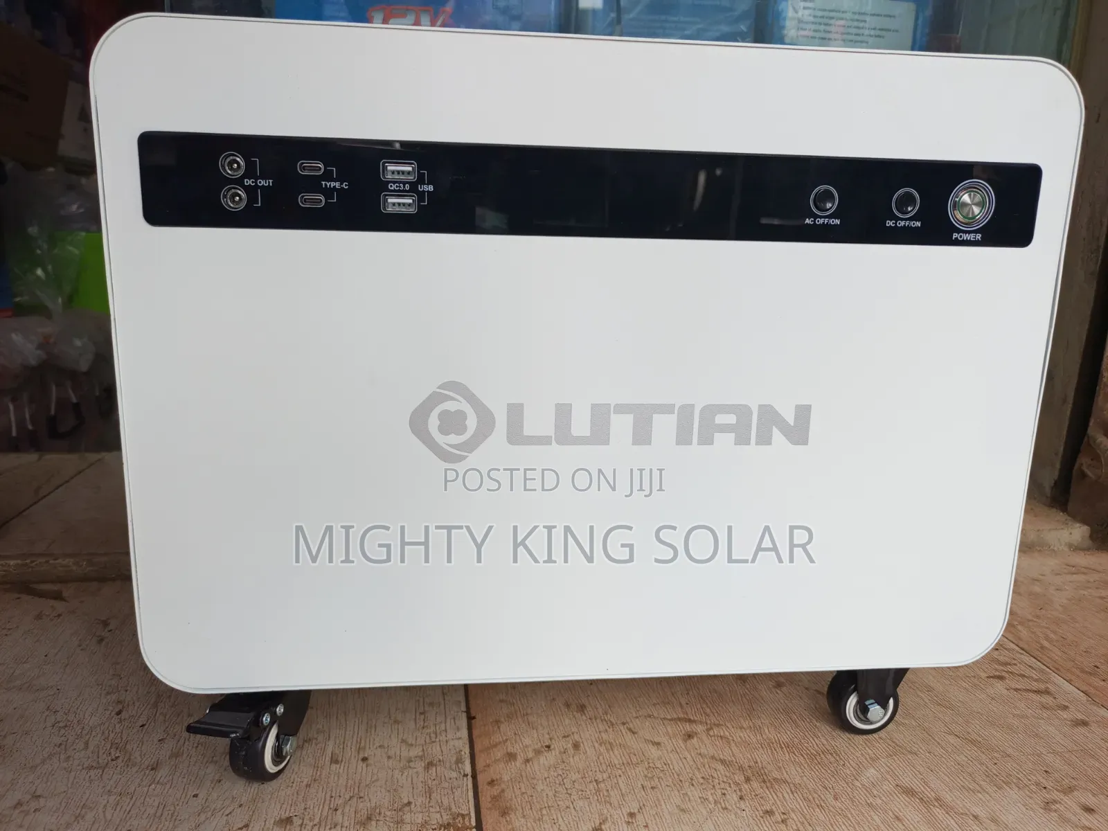 3000w Output Plus 3046kwh Lutian Solar Generator