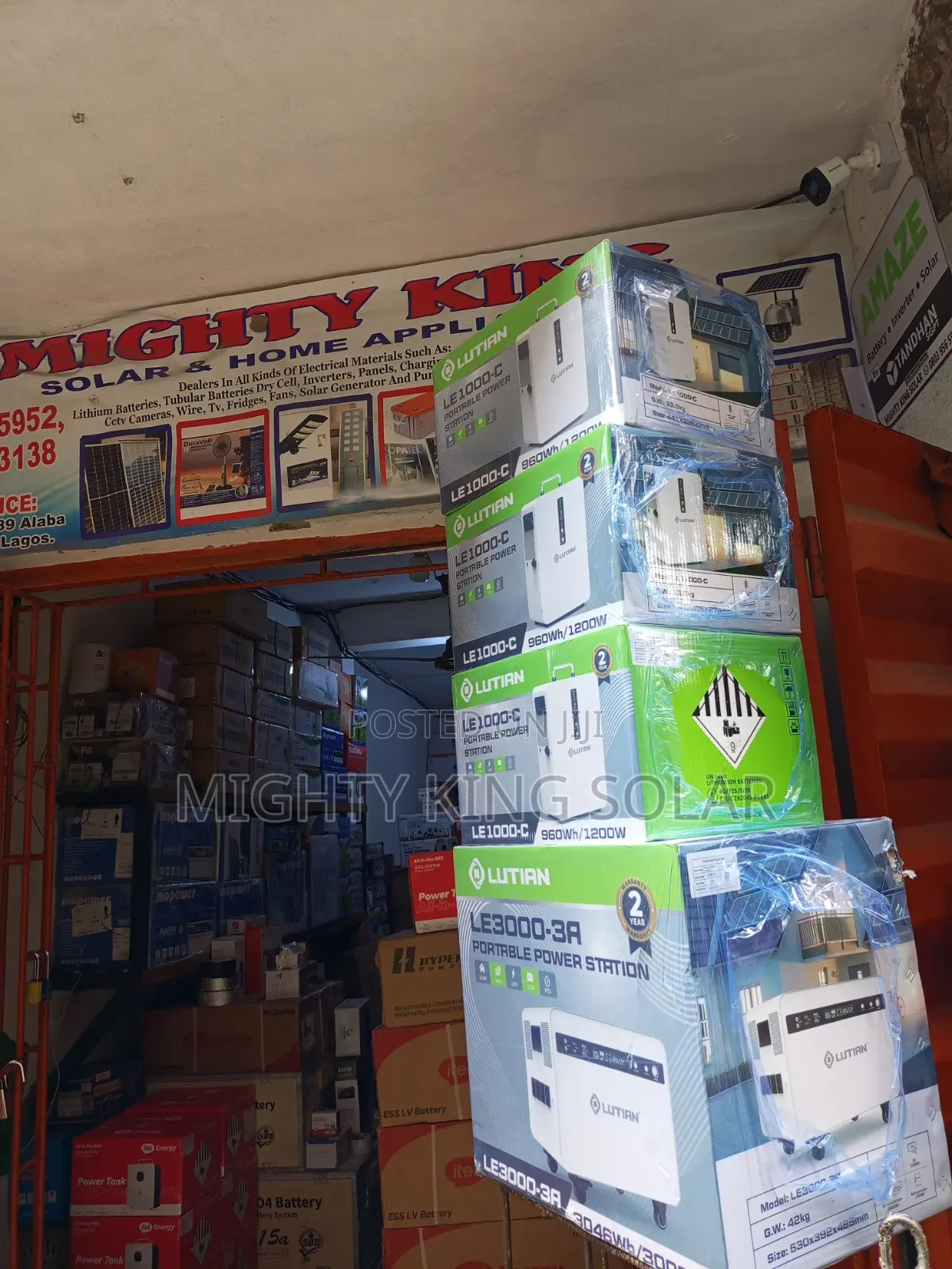 3000w Output Plus 3046kwh Lutian Solar Generator