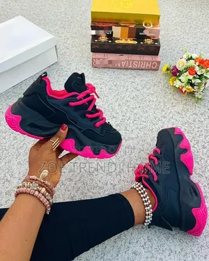 Comfortable Stylish Women Sneakers