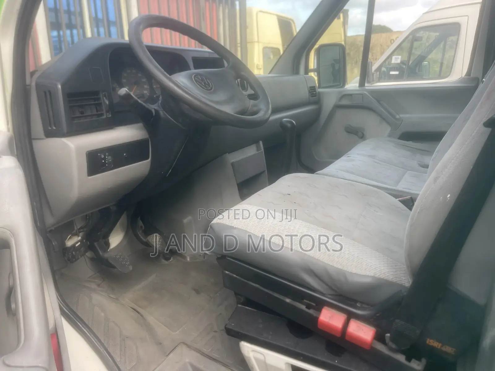 Volkswagen LT 2000 Green