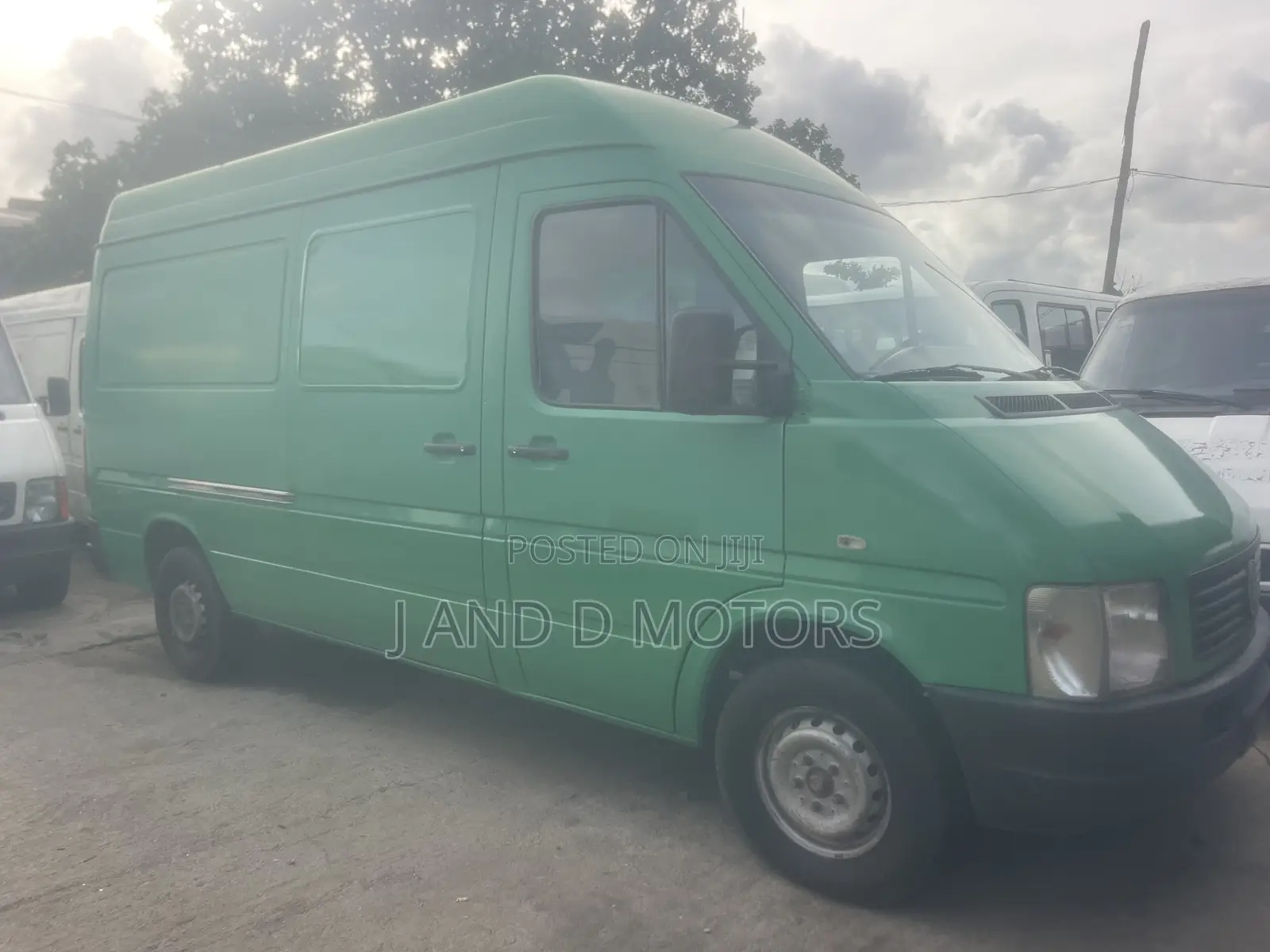 Volkswagen LT 2000 Green