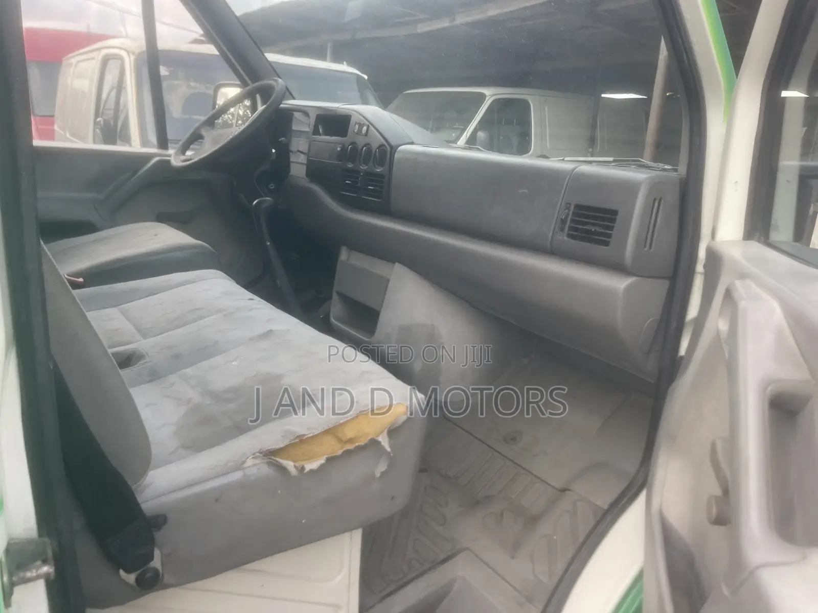 Volkswagen LT 2000 Green