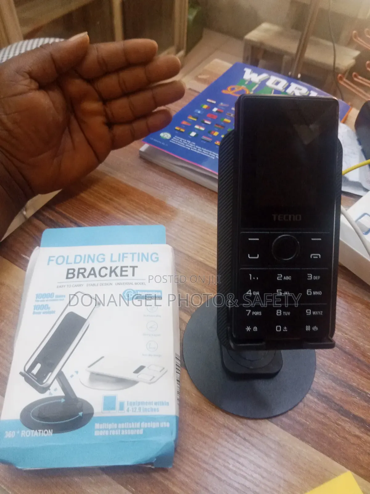 Table Bracket Phone Carrier