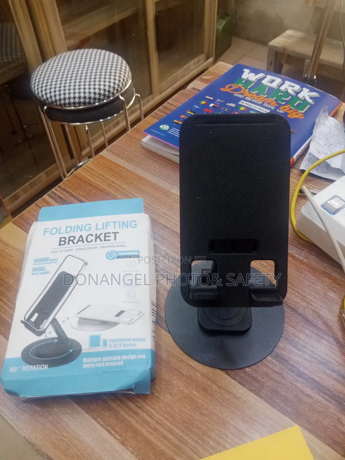 Table Bracket Phone Carrier