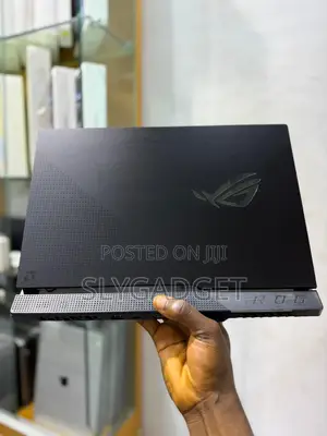 Laptop Asus ROG Strix G16 G614 64GB AMD Ryzen 9 SSD 2T