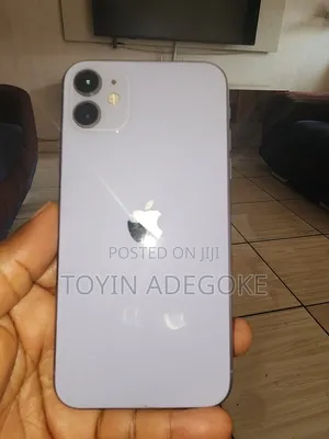 Apple iPhone 11 64 GB Purple