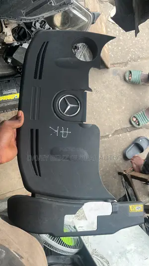 Engine Cover for Mercedes Benz