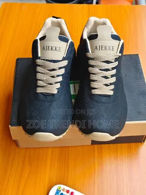 Affordable Luxury Version Ajekke Sneakers