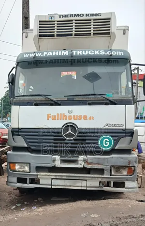 Foreign Used Mercedez-Benz Atego Refrigerator Truck