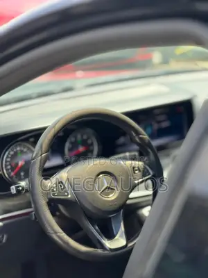 Mercedes-Benz E300 2018 Black