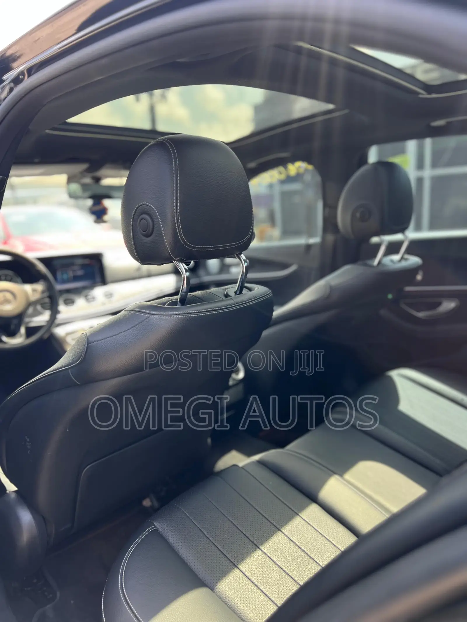 Mercedes-Benz E300 2018 Black