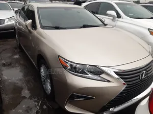 Lexus ES 250 2017 Gold
