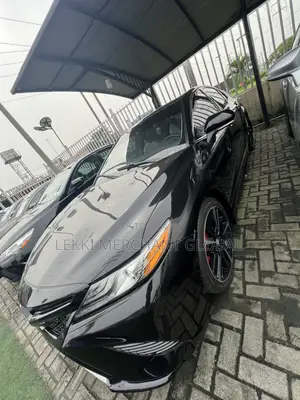Toyota Camry 2019 Black