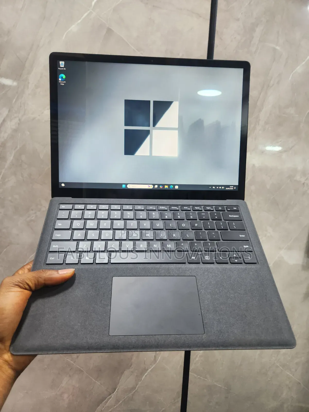 Laptop Microsoft Surface Laptop 2 16GB Intel Core i7 SSD 512GB